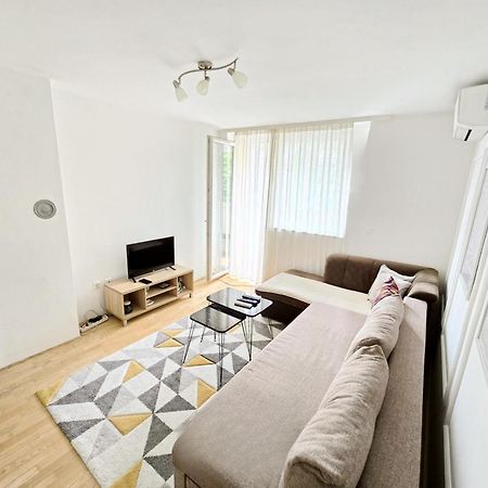 Departure Apartment Сараево Экстерьер фото